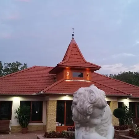 Bornemisza Kuria Wellness Hotel