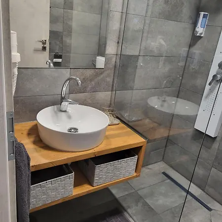 Szálloda Bornemisza Kúria Wellness *