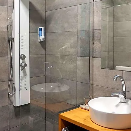 Bornemisza Kúria Wellness *